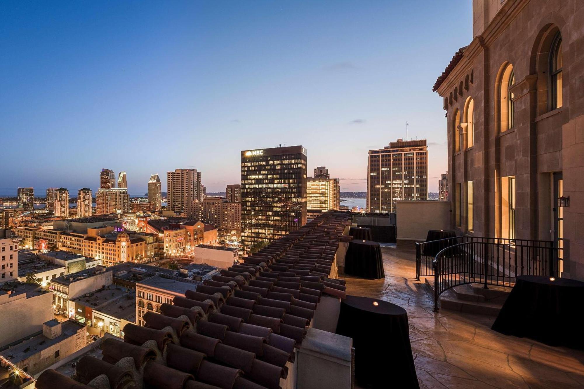 Courtyard By Marriott San Diego Downtown Dış mekan fotoğraf